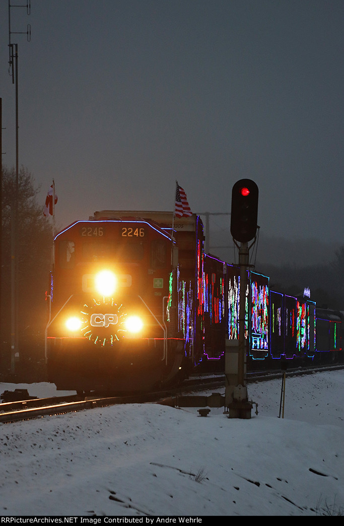 The rolling light show passes through the Kilbourn West switch, re-taking the main